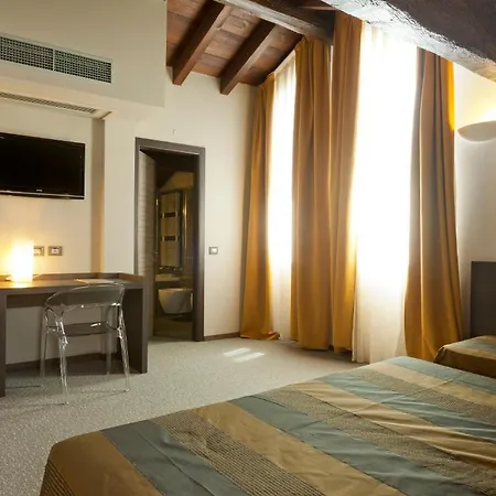 Penzion Sant'ambrogio Rivalta (Reggio Emilia)