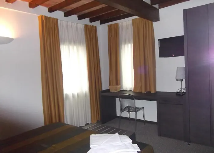 Sant'ambrogio Mini-hôtel Rivalta (Reggio Emilia)