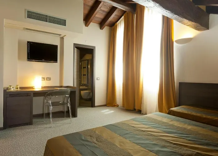 Mini-hôtel Sant'ambrogio Rivalta (Reggio Emilia)