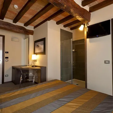 Sant'ambrogio 3*